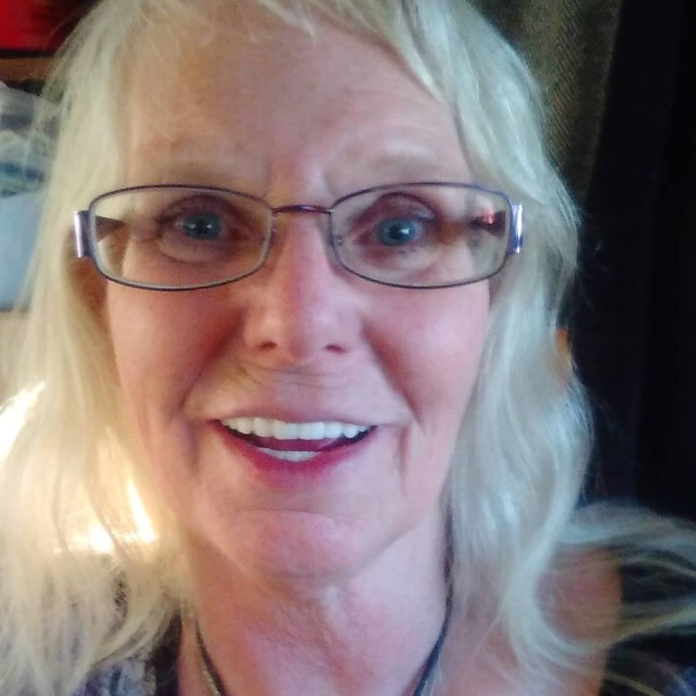 Meet your Posher, Michele
